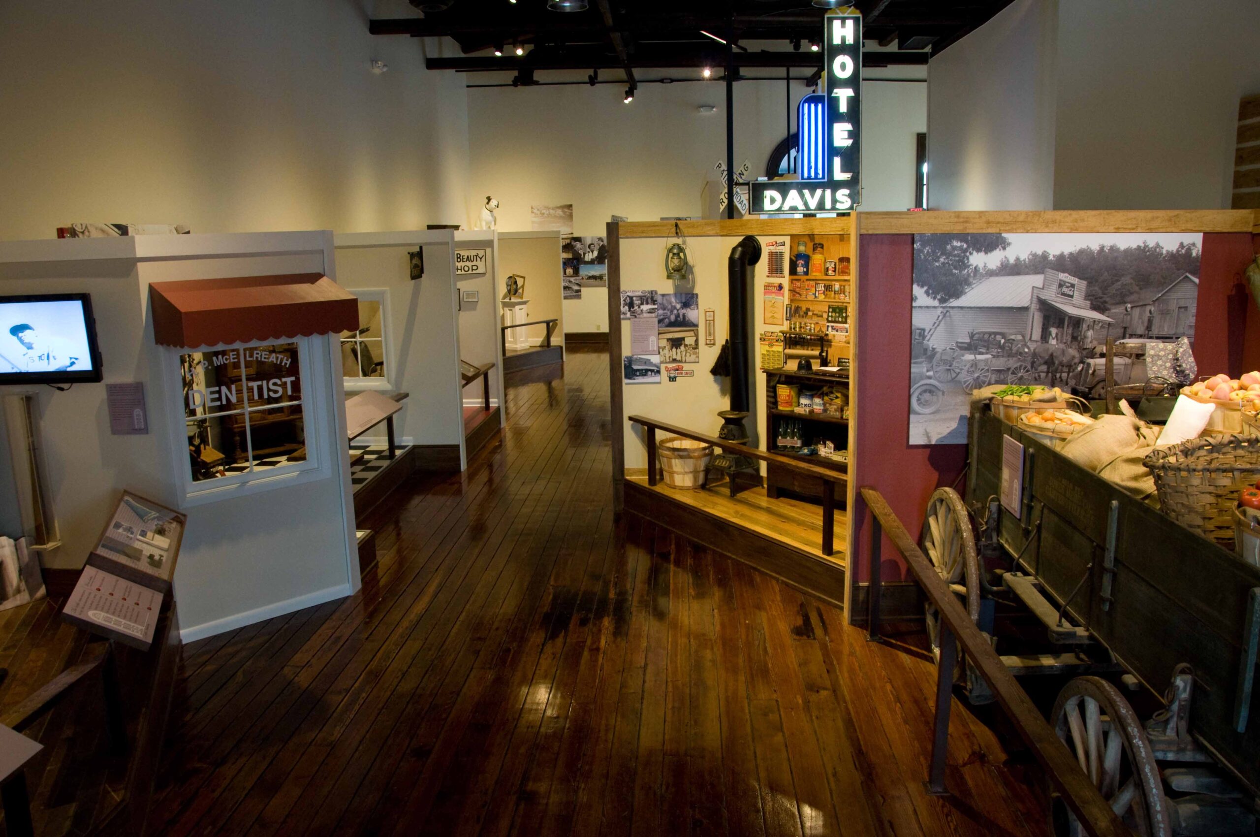 The Bartow History Museum